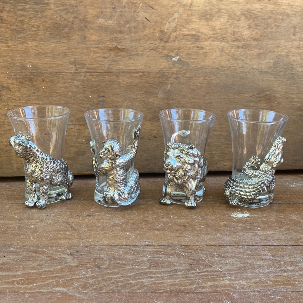 Vintage Arthur Court Safari Shot glass set